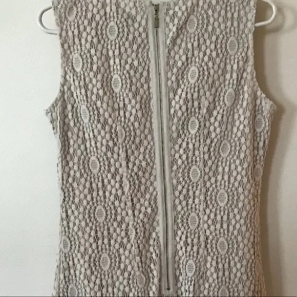 Sharagano Women’s Cream Lace Sleeveless Sheath Dress Size 8 Cocktail Work - Picture 3 of 6